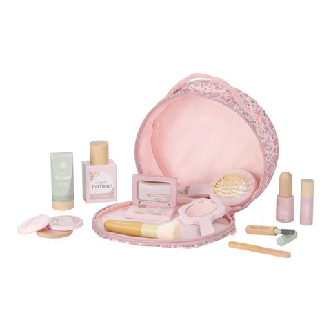 Beauty case con trucchi di legno