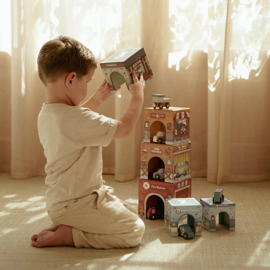 Cubi impilabilli e 6 auto