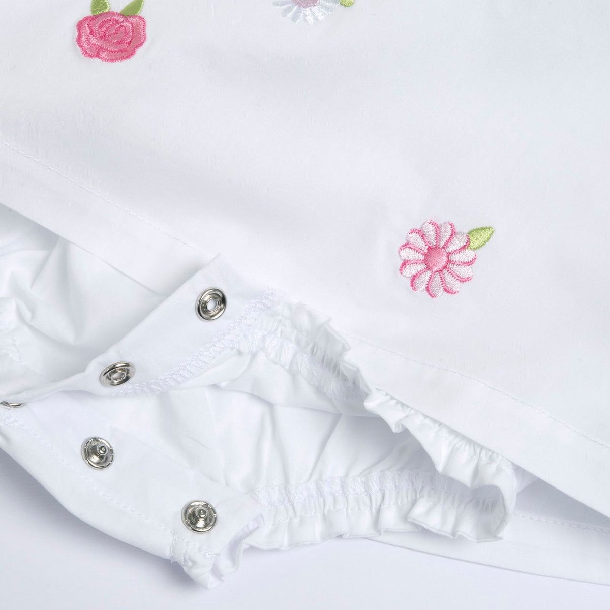 Pagliaccetto con ricamo fiori