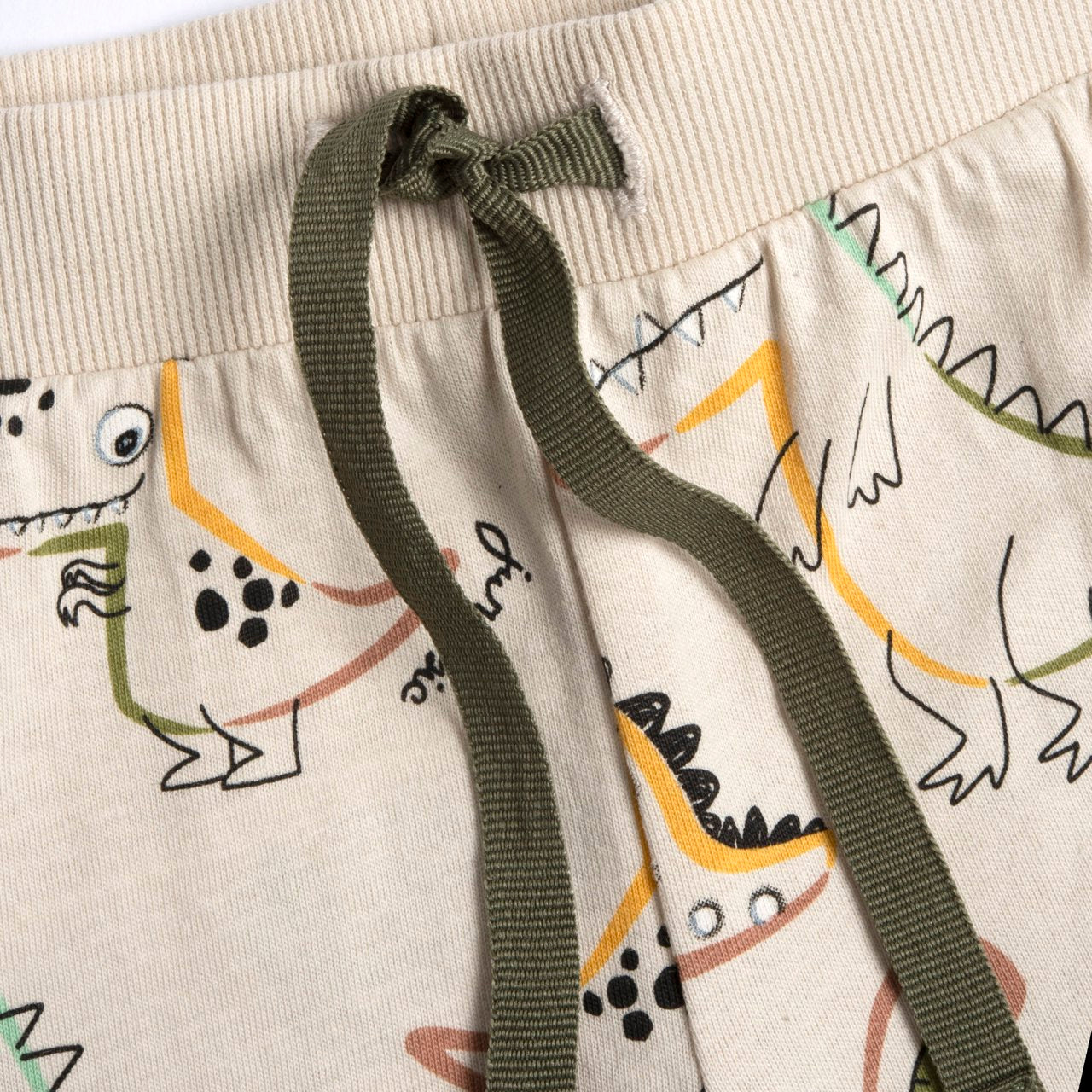 Completo t-shirt e pantaloncini