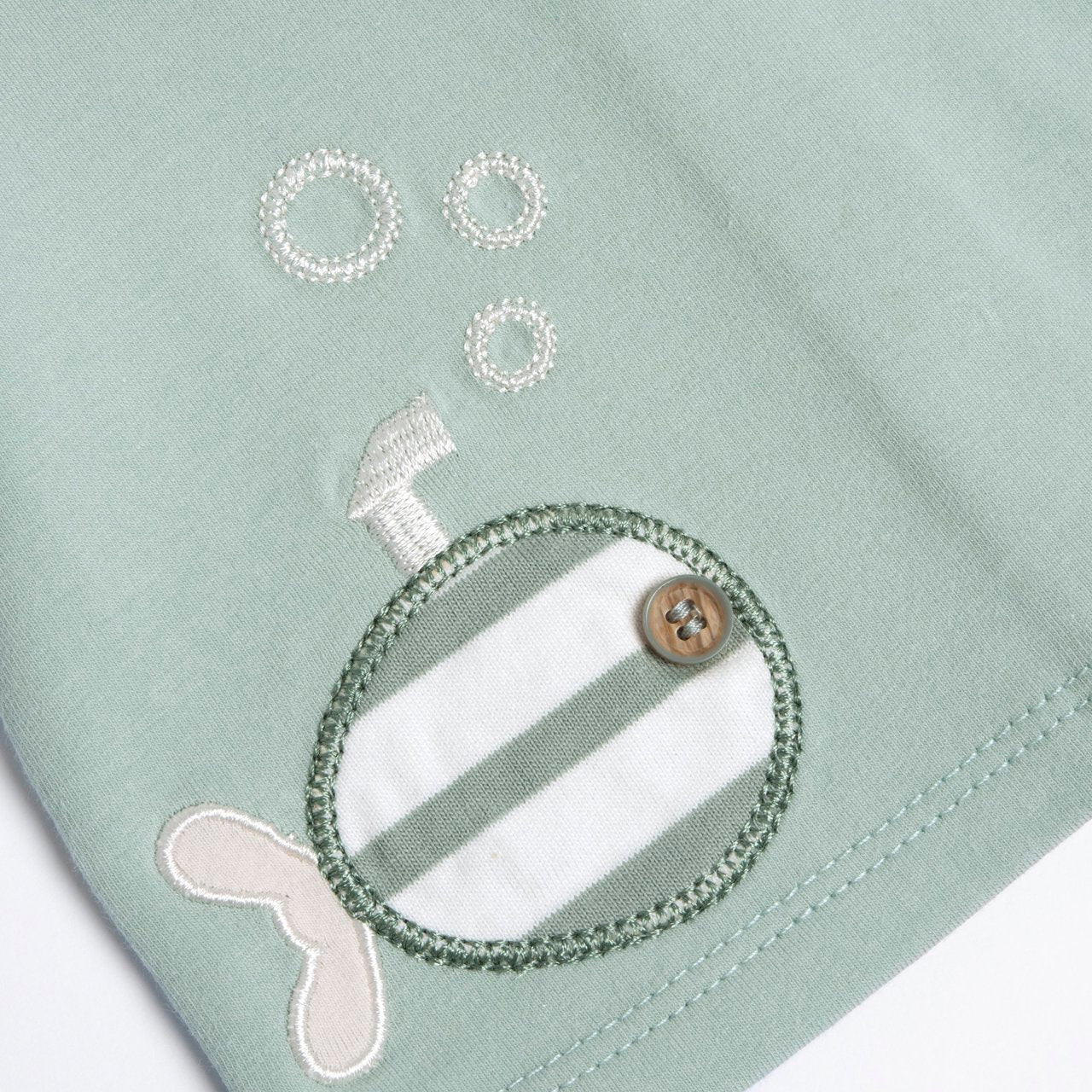 Completo t-shirt e pantaloncini