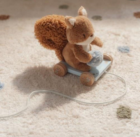 Scoiattolo peluche da trainare