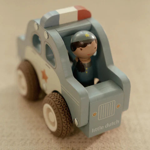 Macchina della polizia di legno
