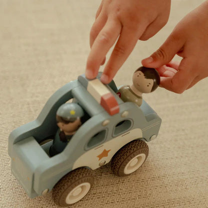 Macchina della polizia di legno