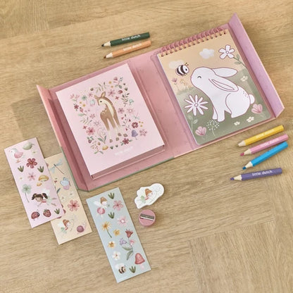 Libro da colorare Rosa (con stickers)
