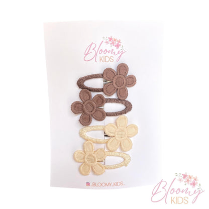 Clip con fiori crochet