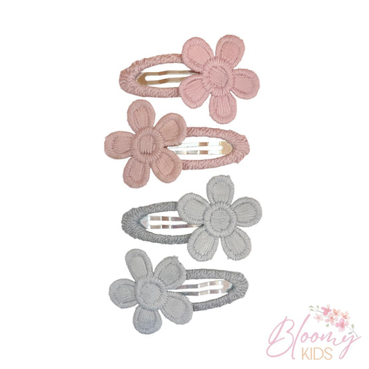 Clip con fiori crochet