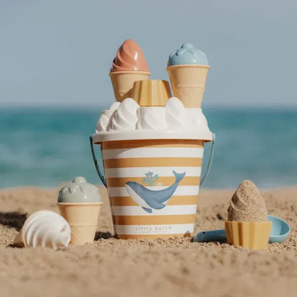Set giochi da spiaggia gelati
